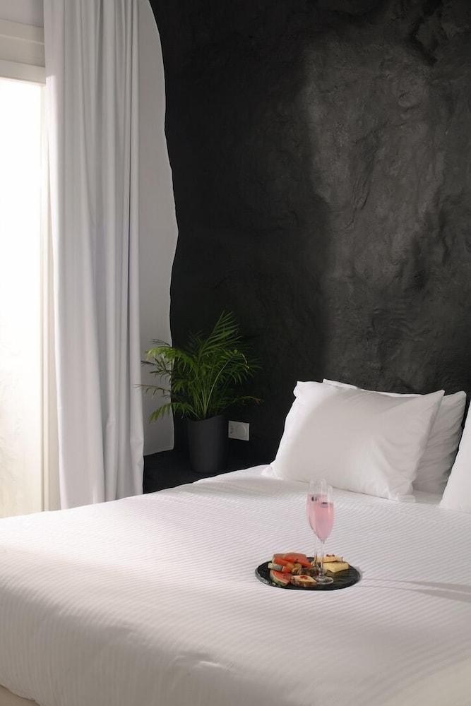 Million Stars Mykonos