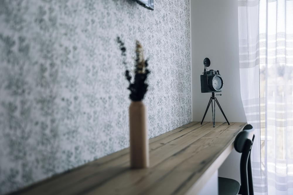 Postcard Country Apartments