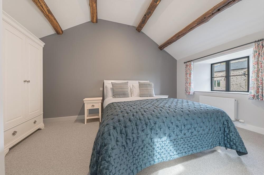 No 3 The Coach House