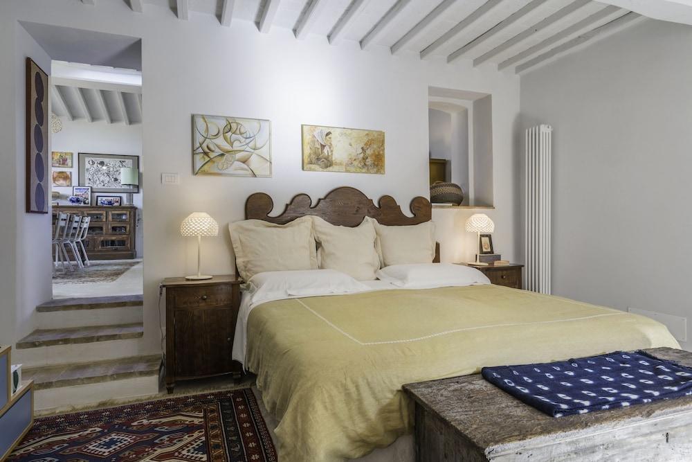 Alice - Podere Ribatti Casole d'Elsa