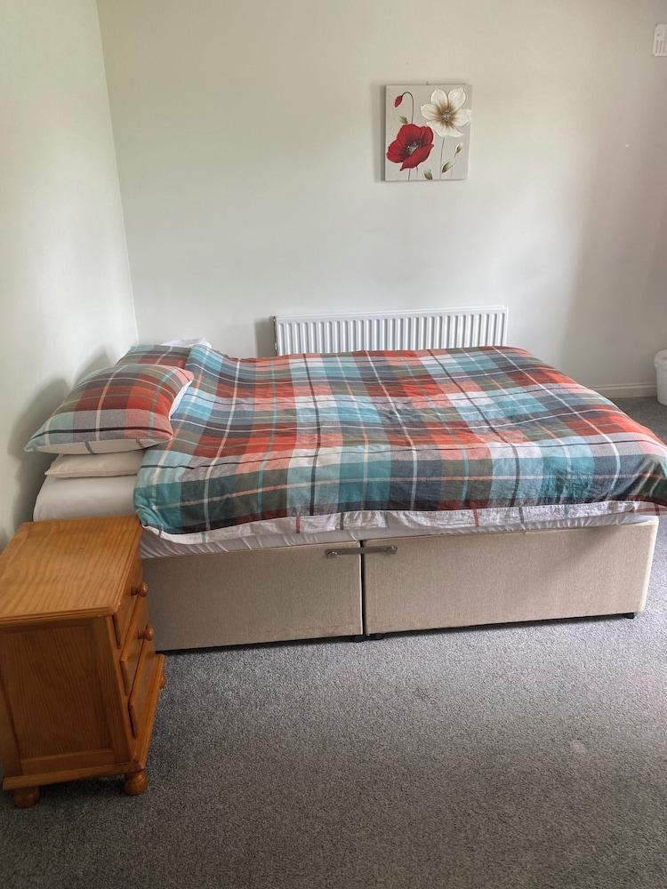 Beautiful 2-bed Apartment