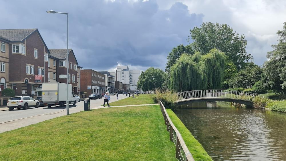 Inviting 1-bed Apartment in Hemel Hempstead