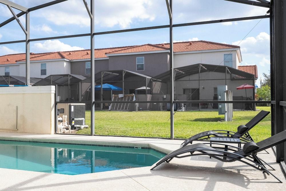 Amazing 4Bd Screened Pool Close to Disney 4572