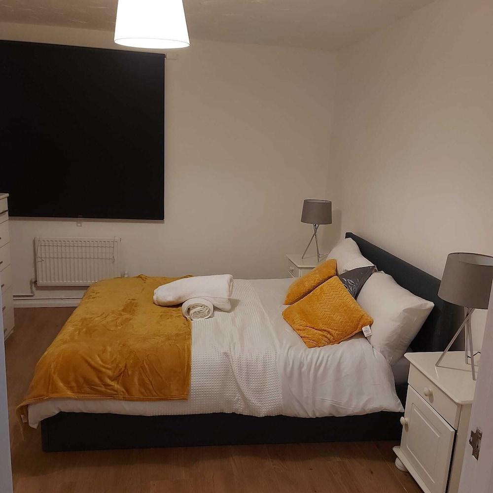 Beautiful 2-bed Apartment in Milton Keynes