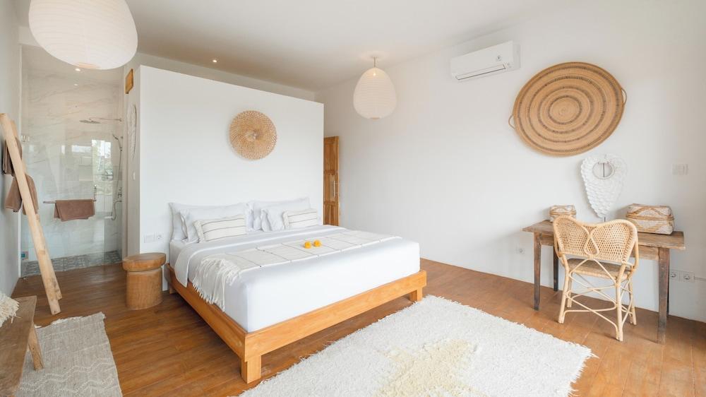 Villa Madissa by Villa Finder