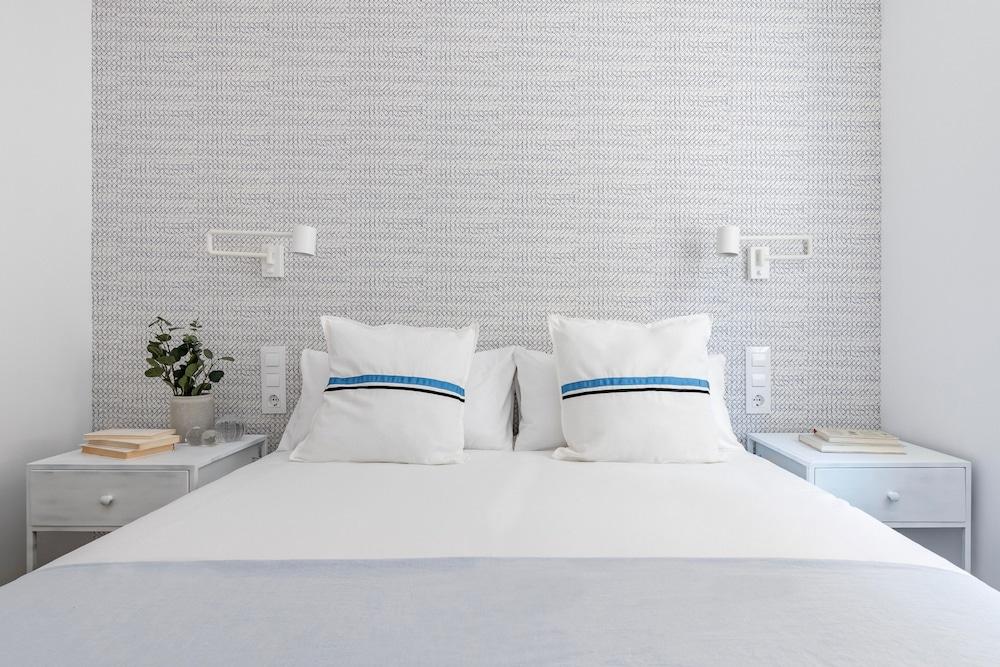 Maderas Apartments by Olala Homes