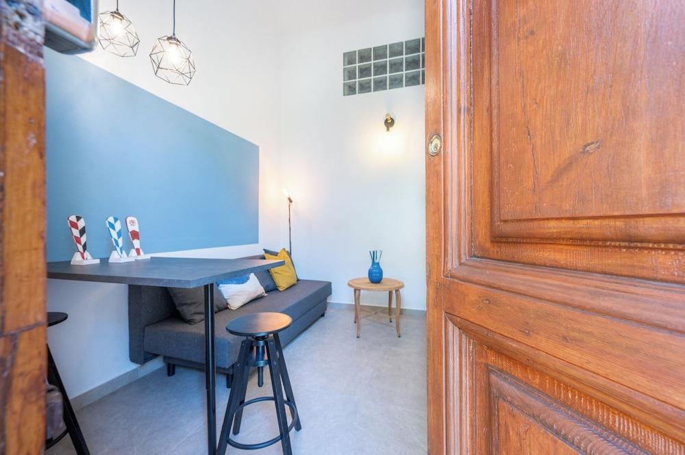 Anna De Miracoli in Pisa