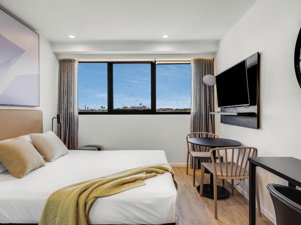 Rambla @ South City SQ