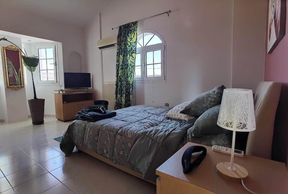 Freeman Greenlees Classical Greek