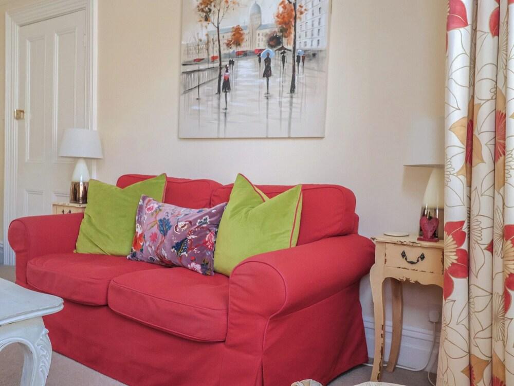 Apartment 1, Durham House