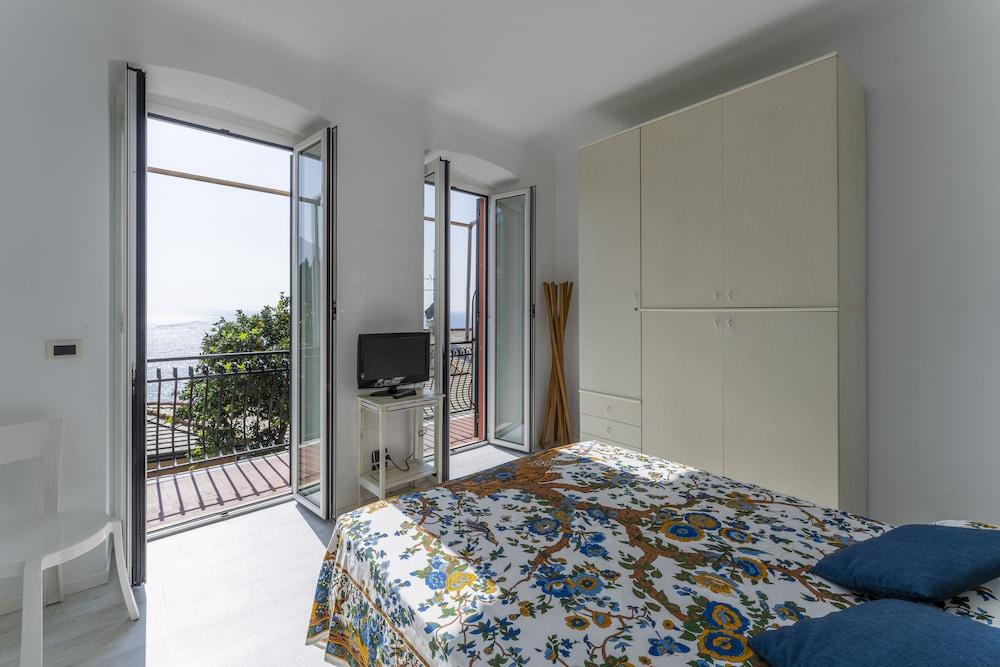 A due passi da Camogli 2