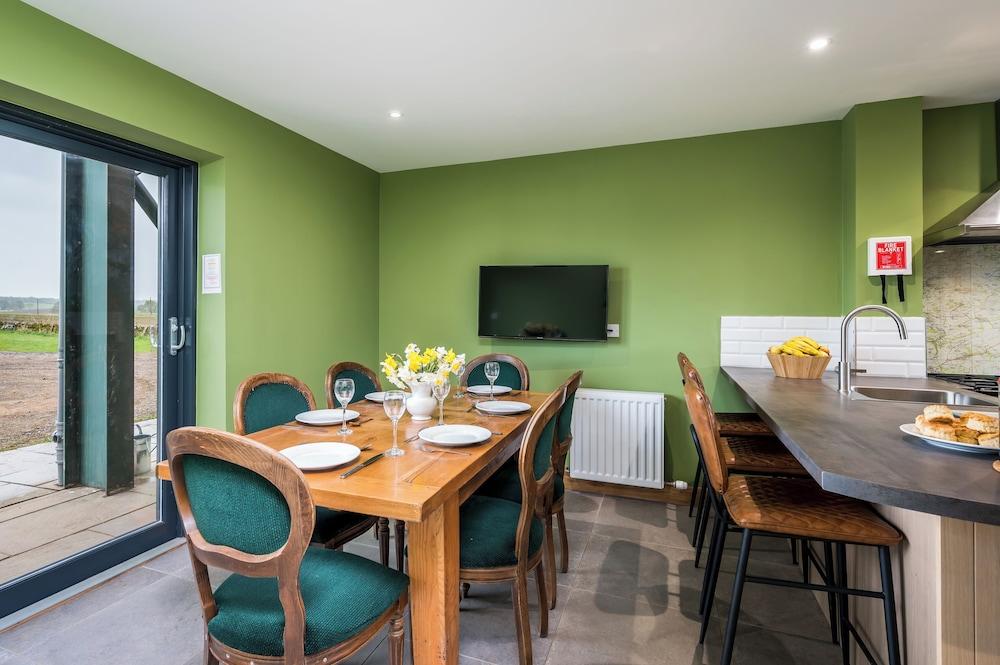 Auchlishie Apartment