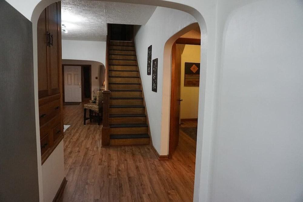 Archaic Garfield - Indianapolis