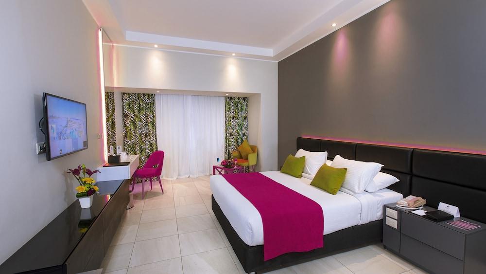 Naama Bay Suites & Spa