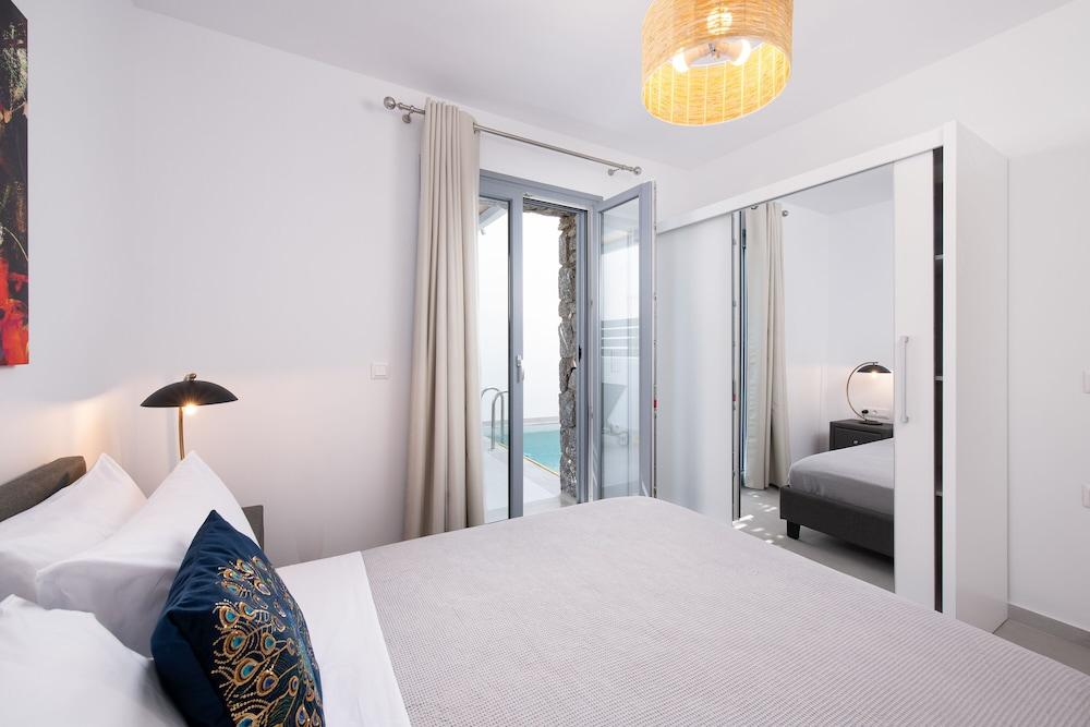 Hosting Moments Private Pool Holiday Home