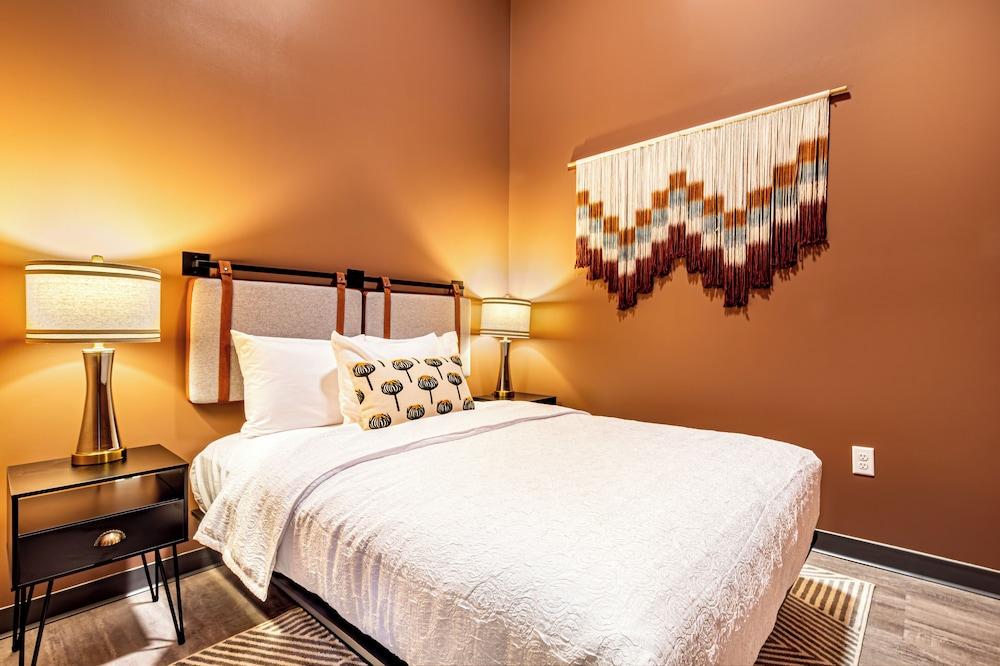 The Saddlery Madison Downtown