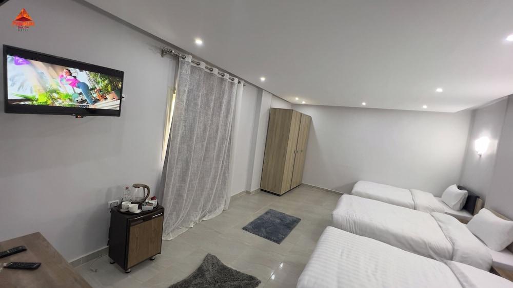 pyramids tower view inn