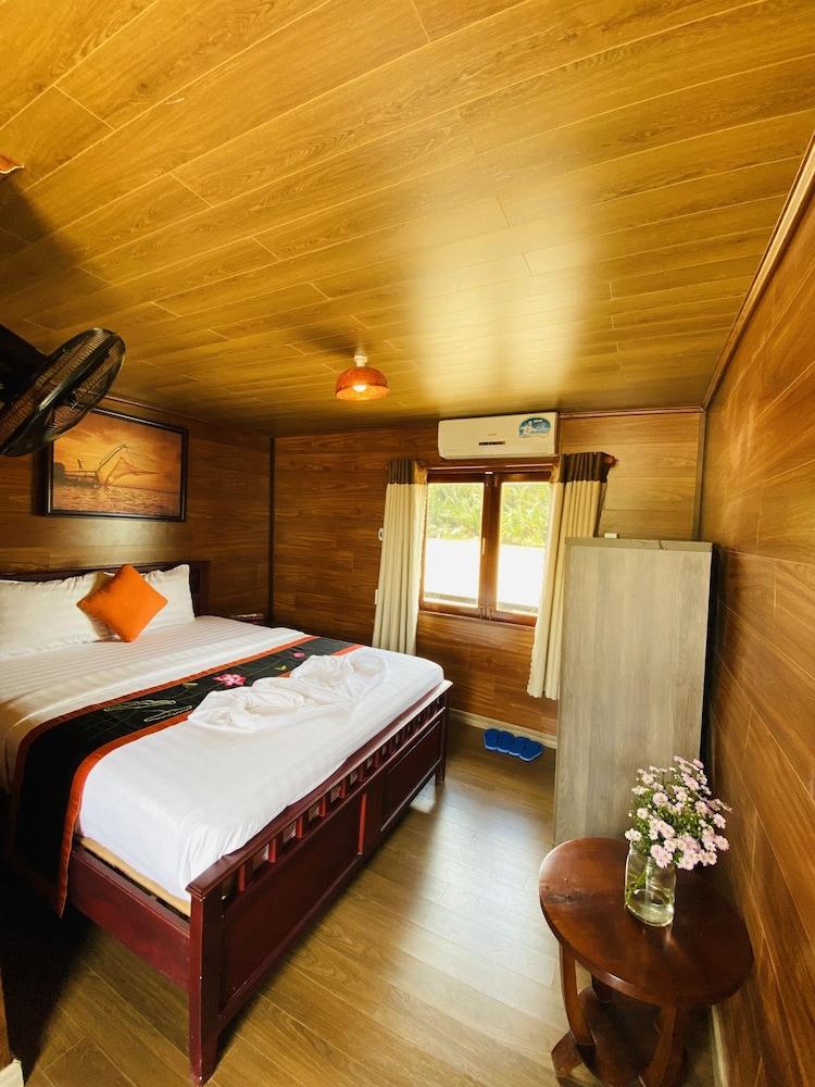 Ben Tre Mekong Cruise