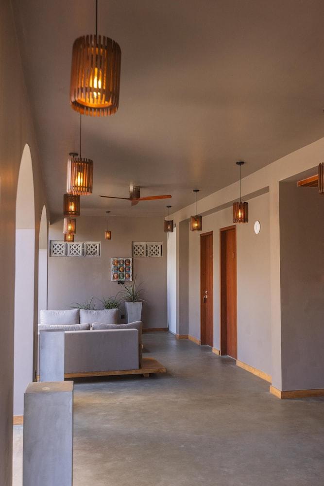 BK Beach Boutique Hotel - Hikkaduwa