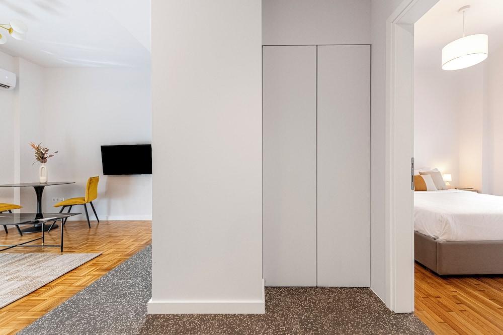 Phaedrus Living Luxury Flat Panormou