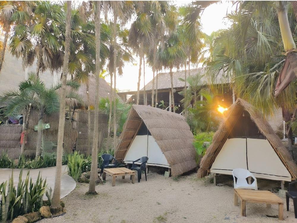 Glamping Asana Bacalar Breakfast & Kayak