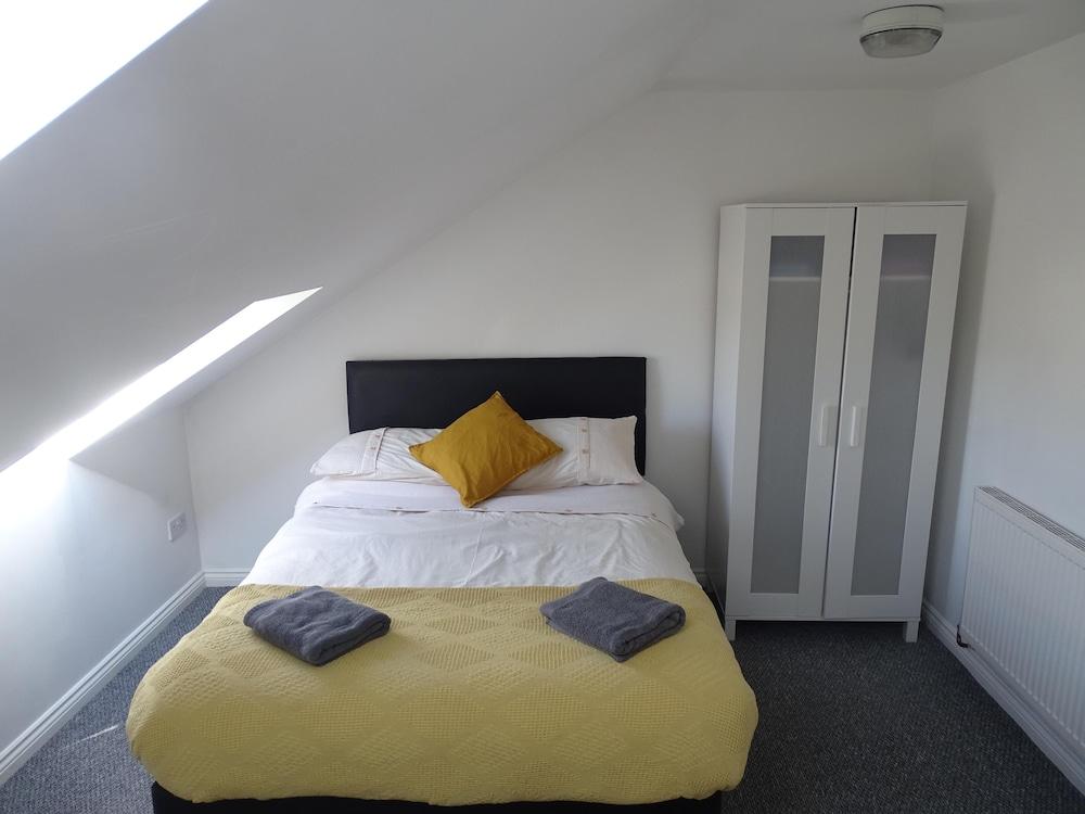 Perfect Location for City Centre-university