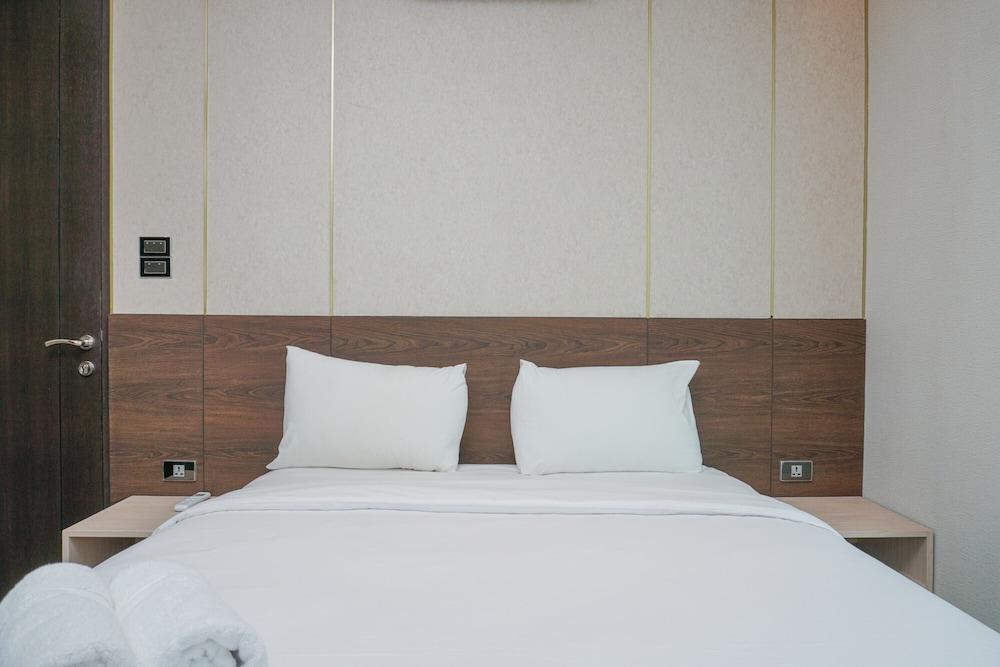 Elegant 2Br Citralake Suites Apartment