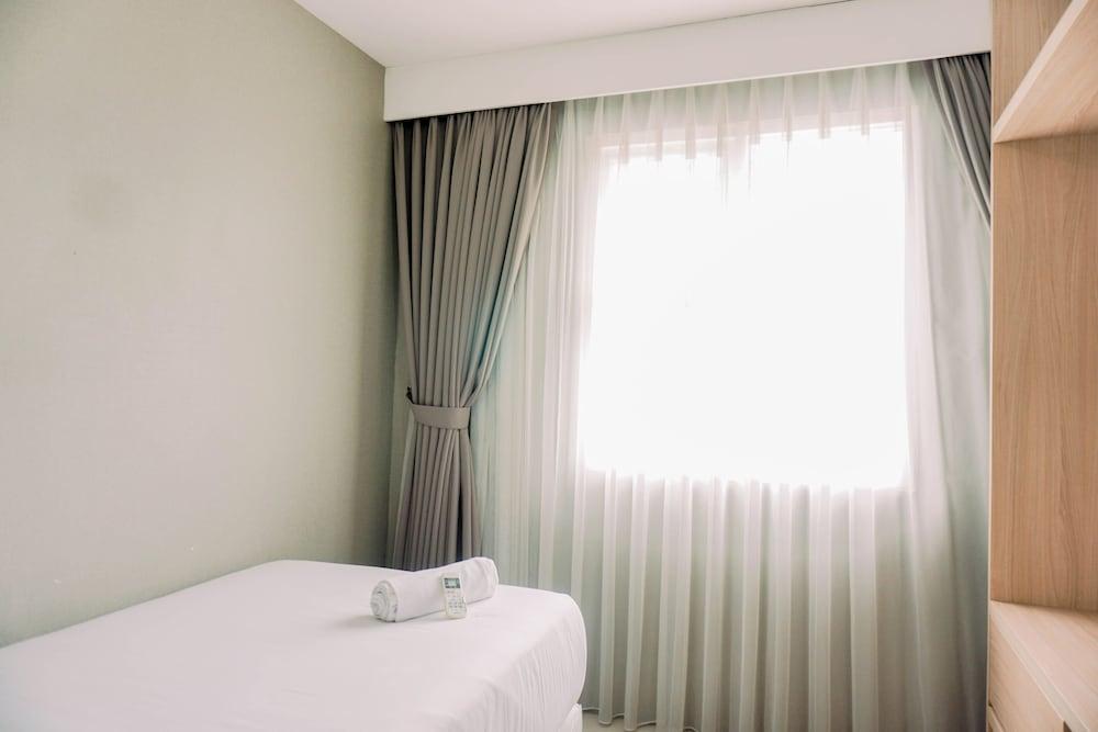 Comfort 2Br At 3Rd Floor Baileys Apartment