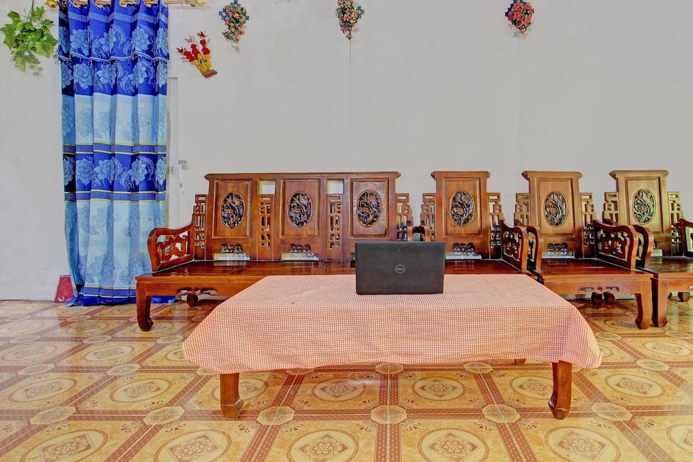 Hotel O Guest House Pak Darso