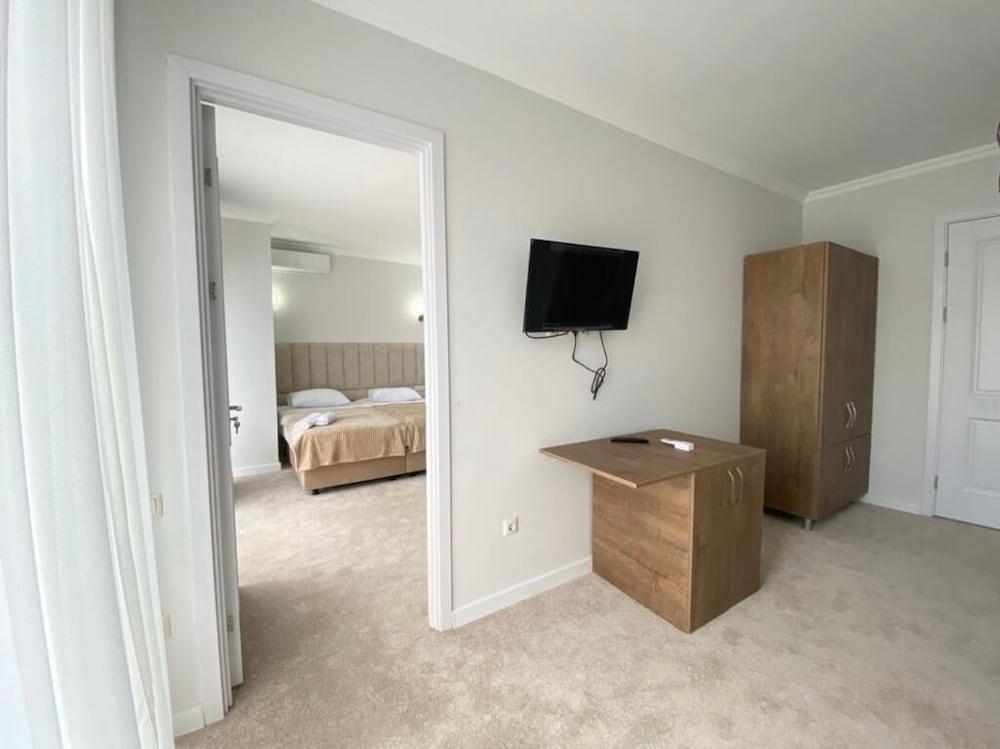 ROYAL PALACE KOBULETI