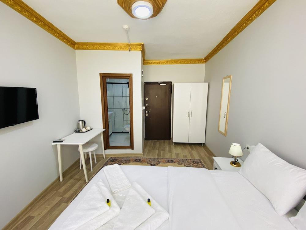 Stylish Hotel Old City