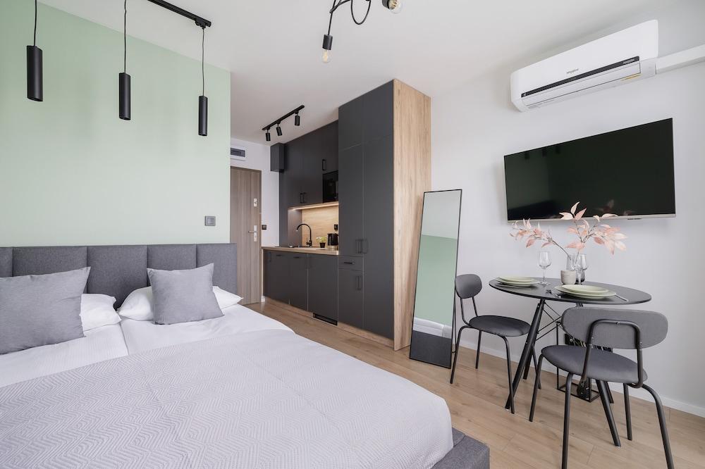 Klemensiewicza Studio by Renters