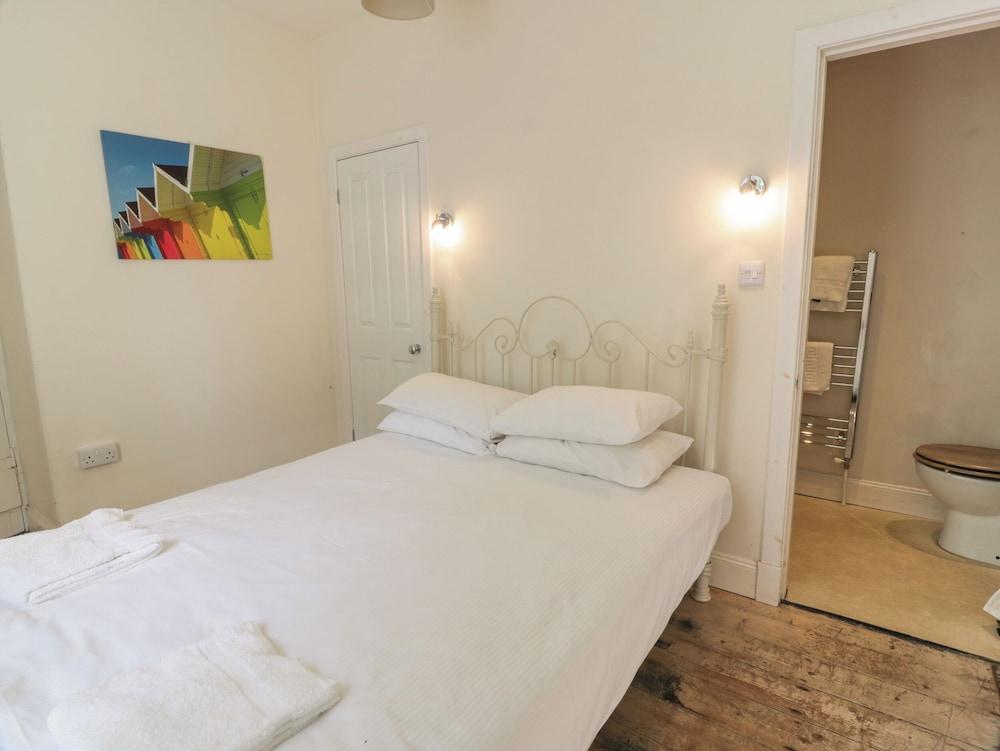 Little Dunbar Cottage