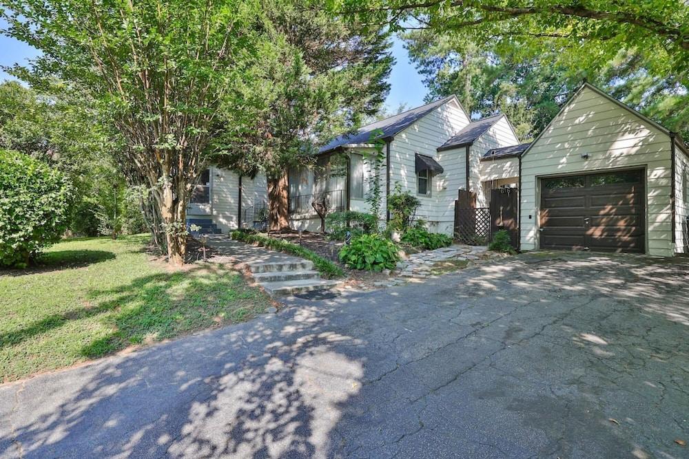 Cozy Vibes Buckhead 7 Beds