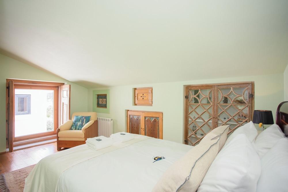 Local 9 - Casa do chapim azul