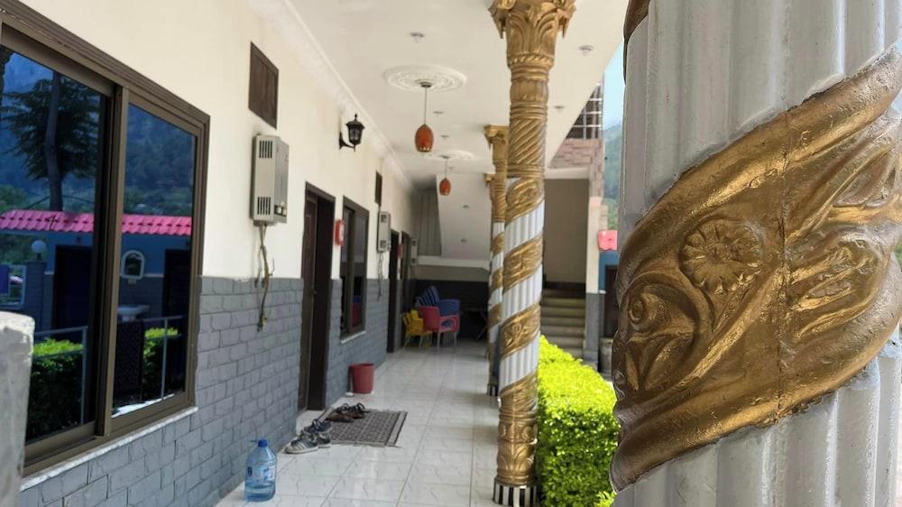 Red Rose Hotel Balakot