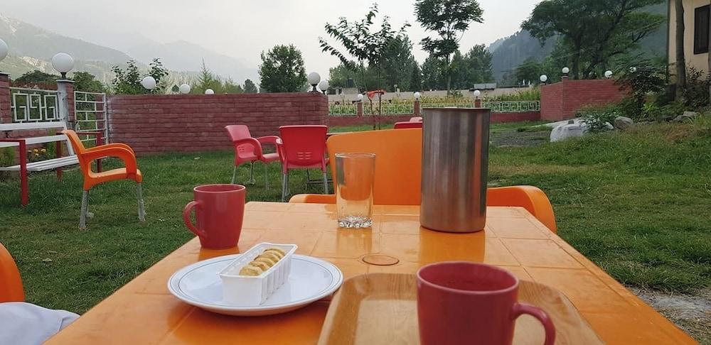 Red Rose Hotel Balakot