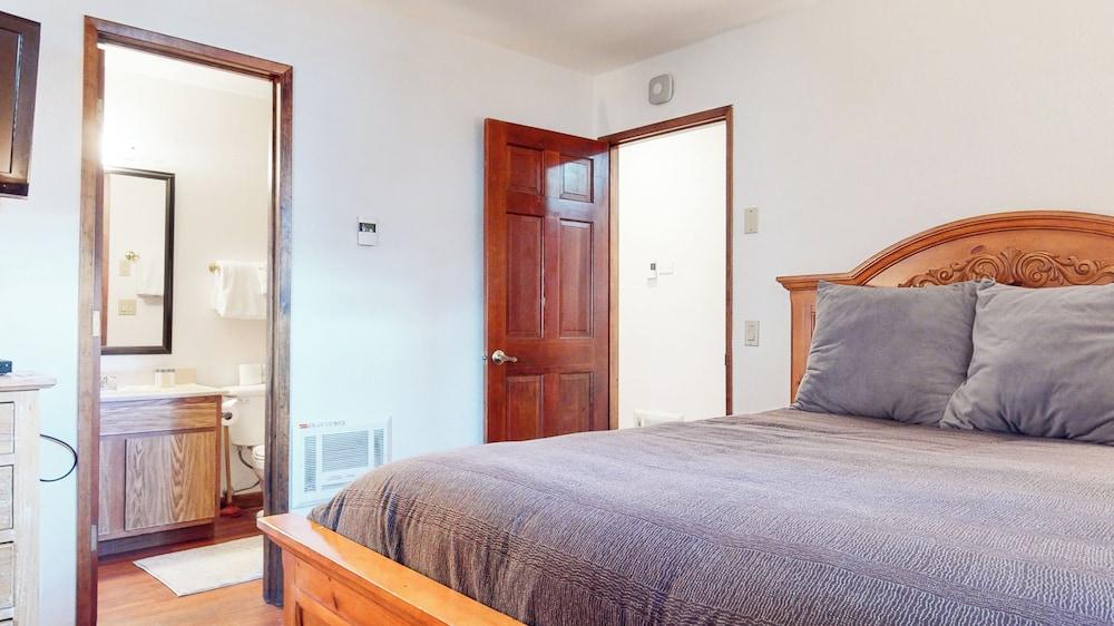 Mammoth Hygge - Centrally Located!