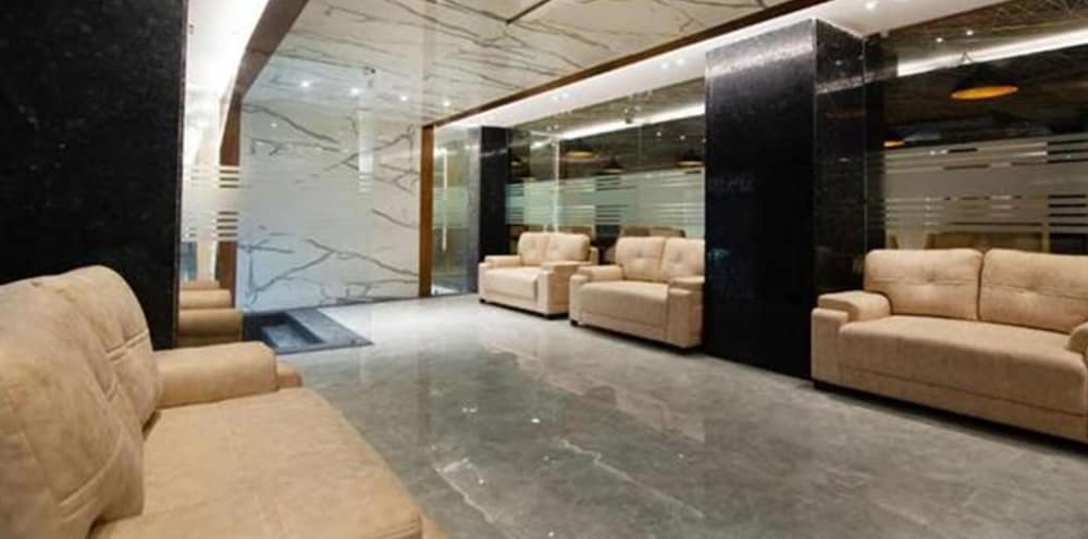 Fabhotel Prime Anchorage