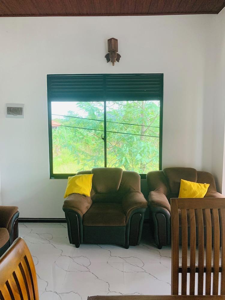 The kenoli's city hotek