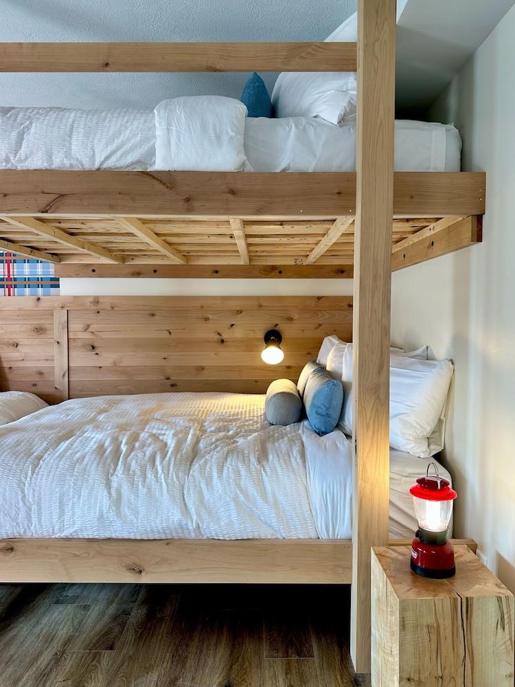 Explorer Rest & Recreation