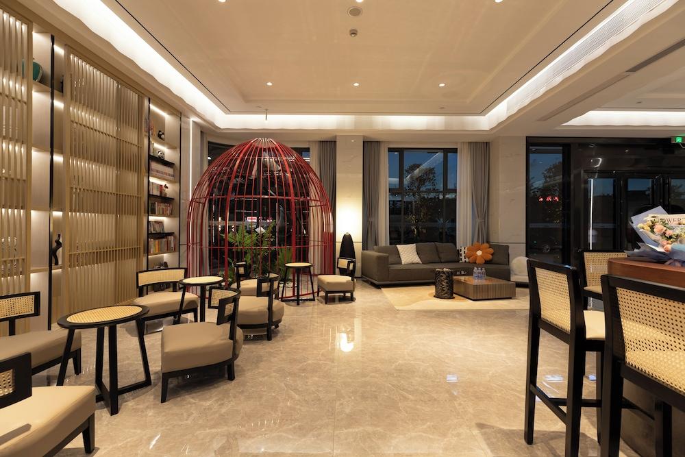 Guangzhou Yunjia Hotel