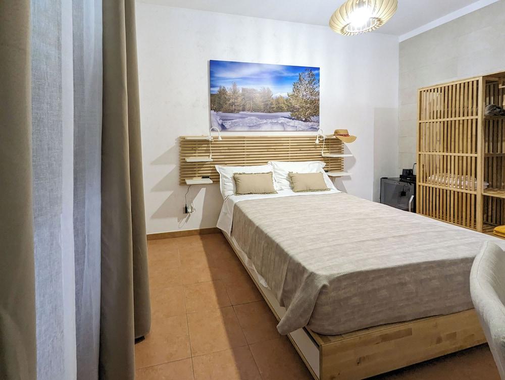 Etna Sunshine Rent Rooms