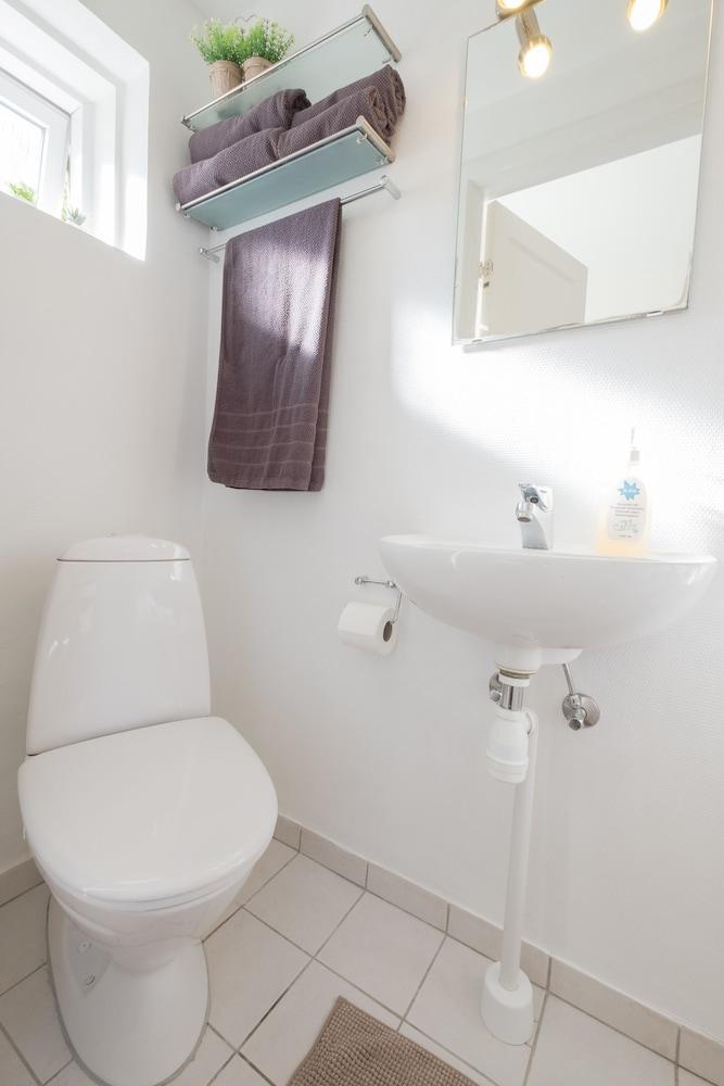 Spacious 2-bed Apartment in Aalborg