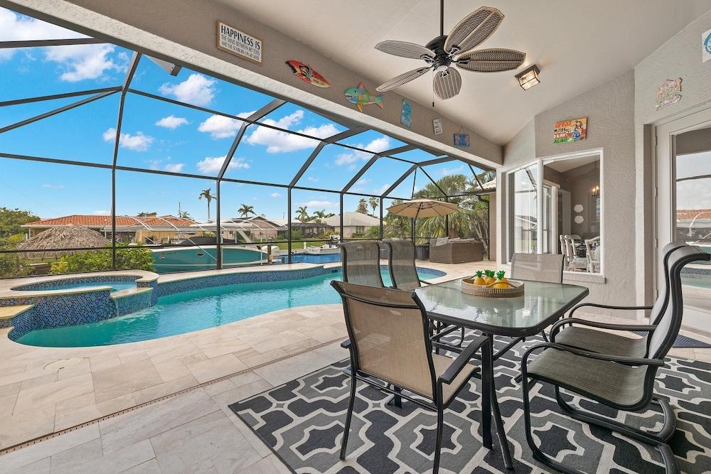 Sunshine Escape by Distinctive Beach Rentals