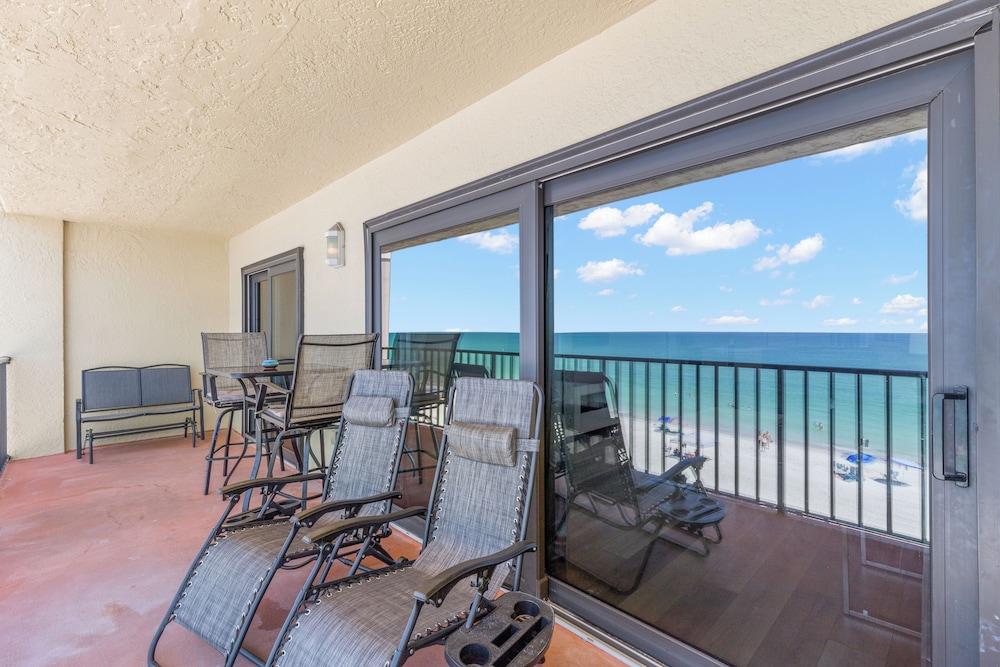 Las Brisas 306 by Distinctive Beach Rentals