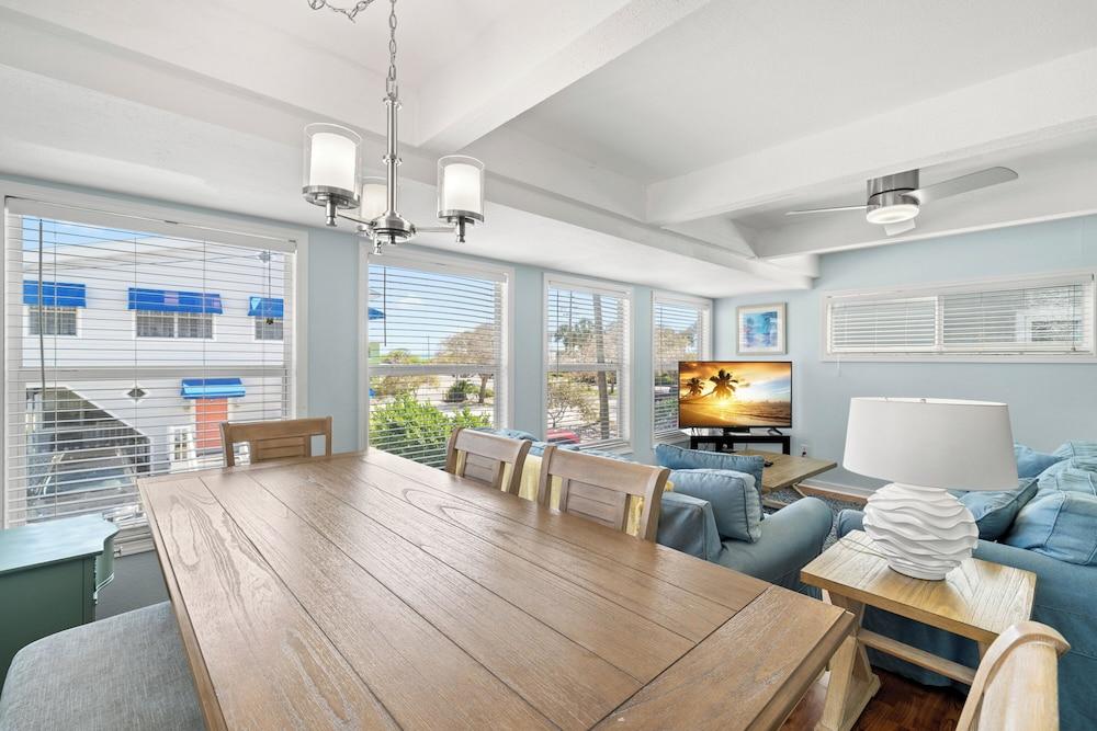 Sunset Beach House by Distinctive Beach Rentals