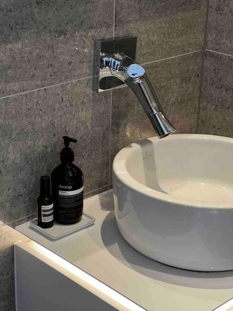 Modern Retreat in the Heart of Shoreditch