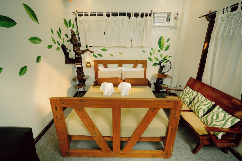 Antonio's Bed and Breakfast Hotel