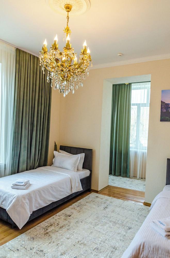 Compass Hostel Moskovskaya